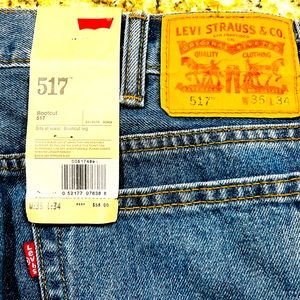 Mens NWT LEVI STRAUSS 517 Bootcut jeans. W 35 L 34